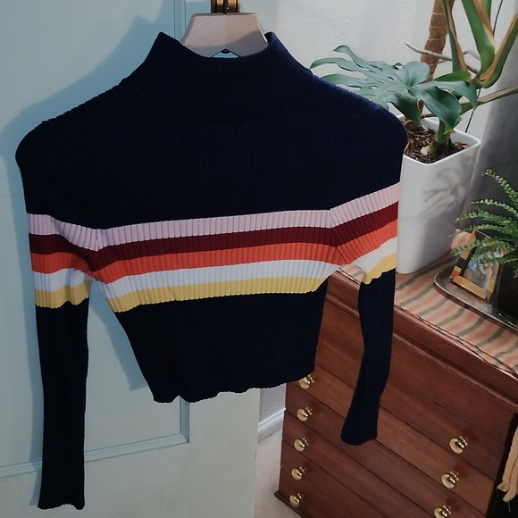 Sweater - Picture 3 of 3